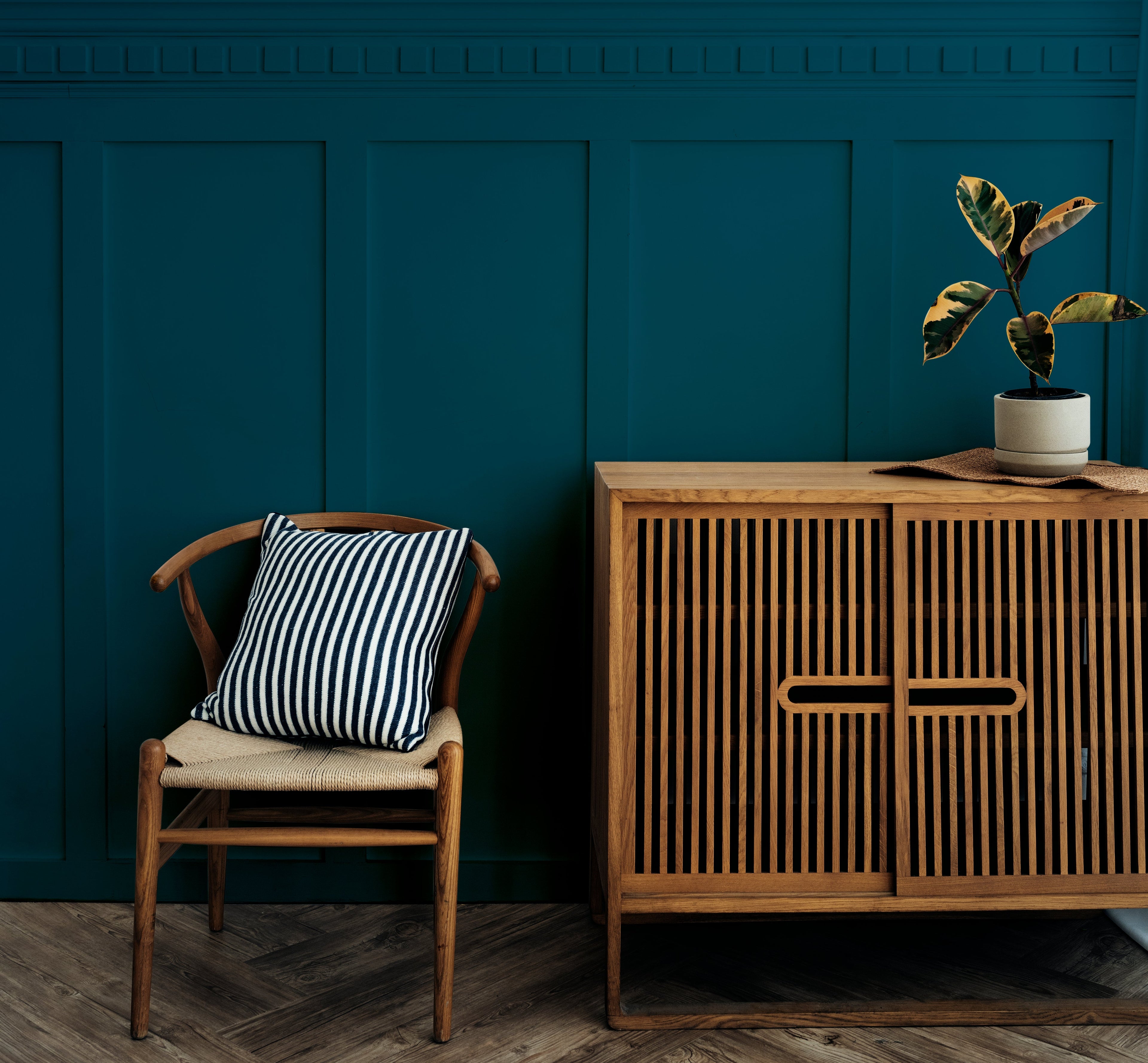 Luxury bespoke furniture customization in Dubai by The Meem Store — personalized sofas, tables, and decor tailored to your vision.