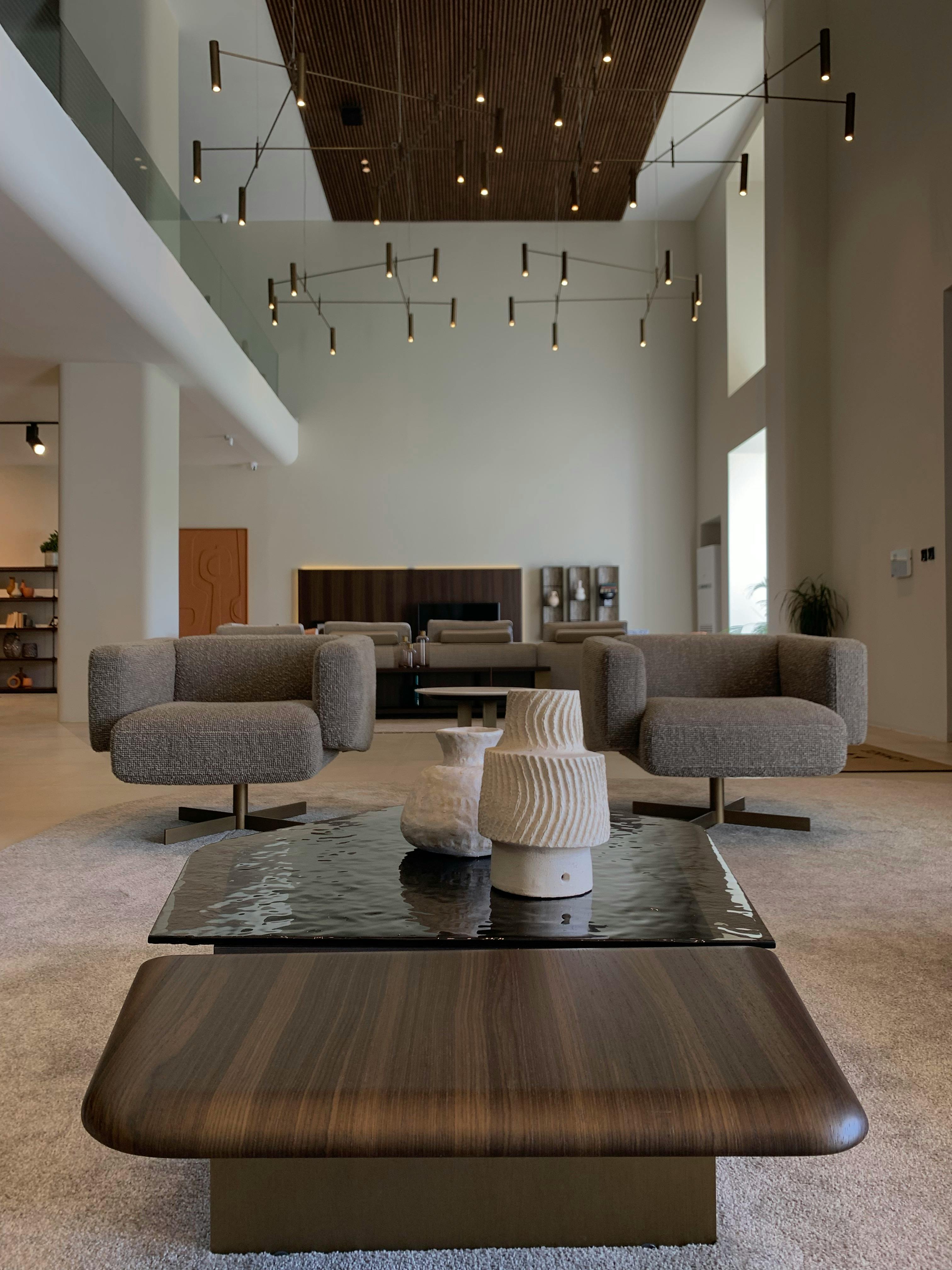 Designer sofas and coffee tables for contemporary luxury homes in the UAE